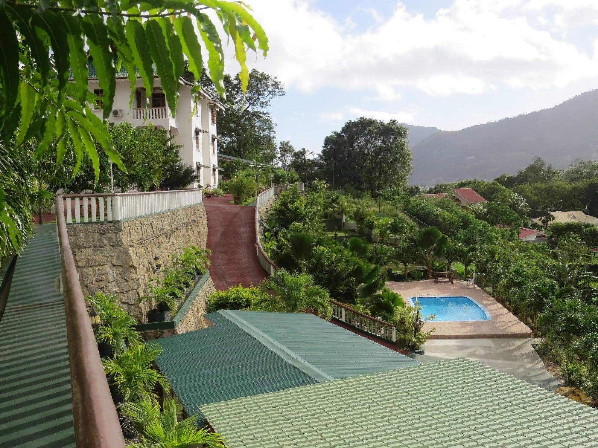La Fontaine Holiday Apartment Bel Ombre Exterior photo
